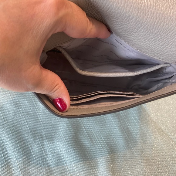 Michael Kors mini bag - Picture 6 of 9